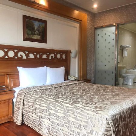 Regin Business Motel Luzhu Ngoại thất bức ảnh